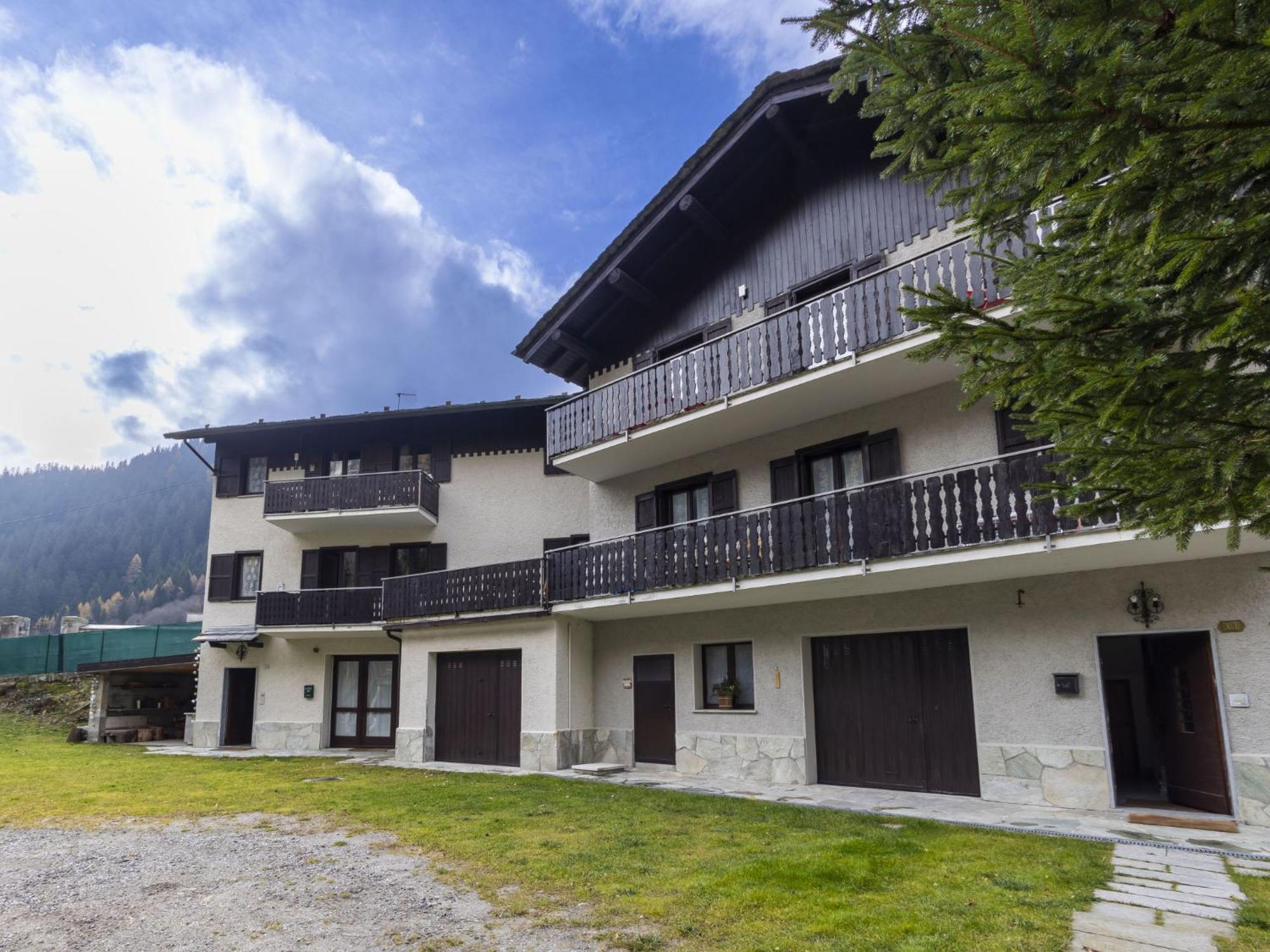Apartment Isola Di Madesimo Apartments-1 By Interhome ภายนอก รูปภาพ